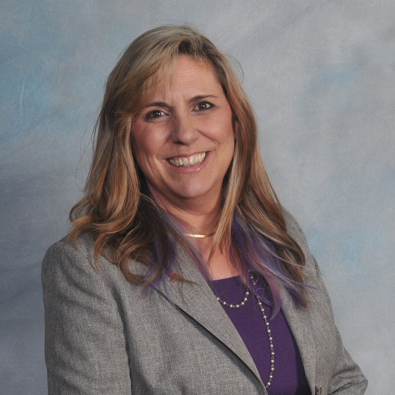 Jennifer Michaels_Square
